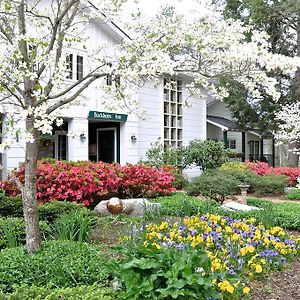 Buckhorn Inn